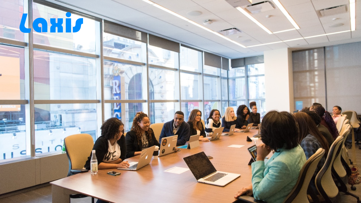4 formas en que Laxis puede mejorar la eficiencia de tus reuniones corporativas